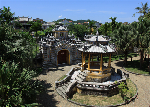 Entrée gratuite au palais An Dinh dans l'ancienne cité impériale de Huê